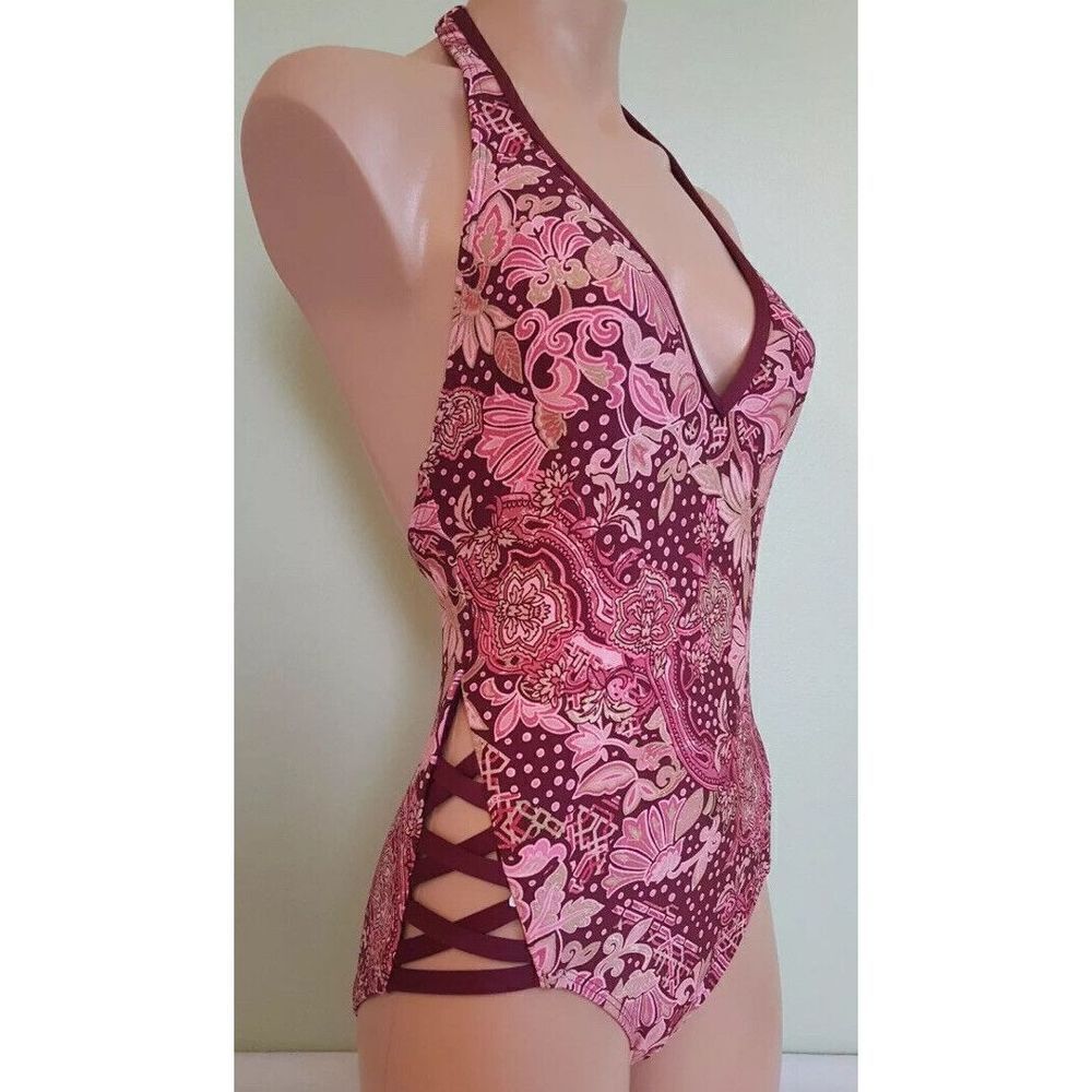 Carmen Marc Valvo Women’s Size‎ 16  one piece swimsuit Bathing Suit Halter Neck